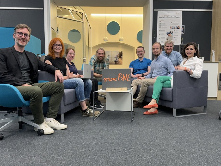 BMBF-Projekt moreBNE: Offene Bildungsmaterialien für Nachhaltigkeitsbildung