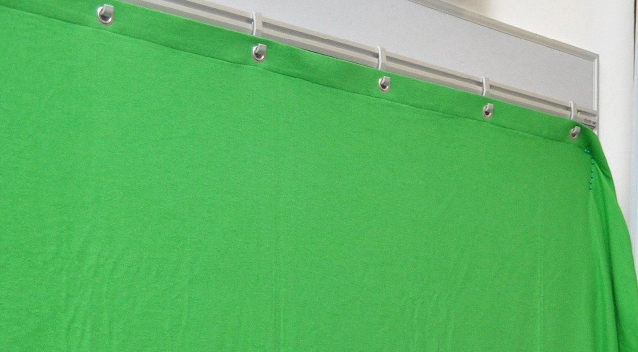 Greenscreen in Form eines gr&uuml;nen Vorhangs